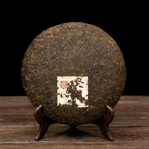 Шу пуэр "Mengku big tree" 2011 год, 357г